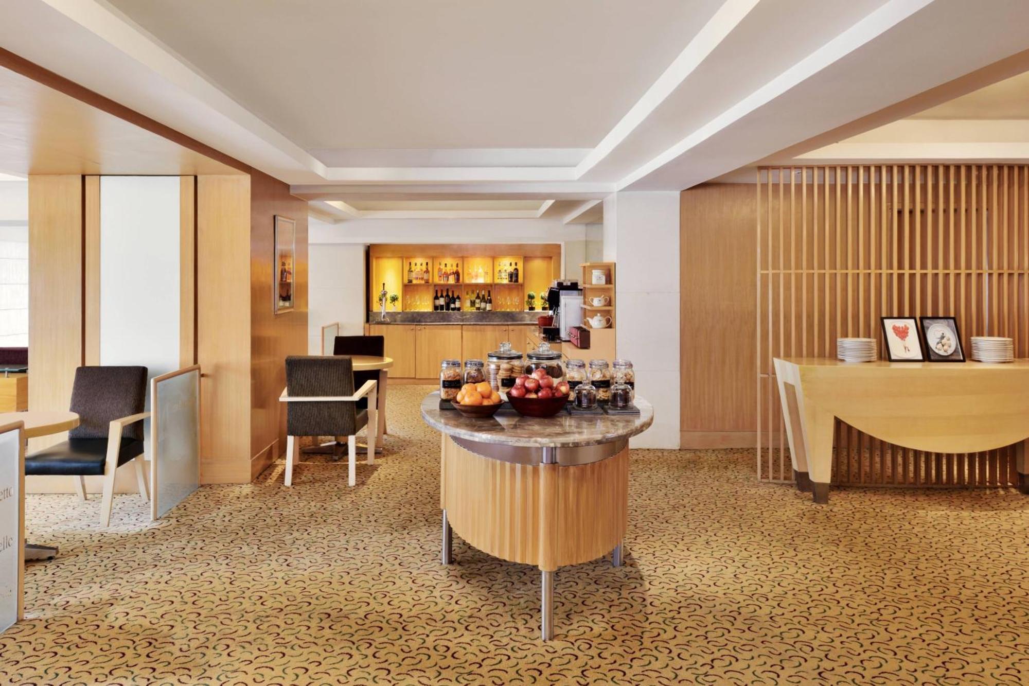 Hotel Courtyard By Marriott Čennai Exteriér fotografie