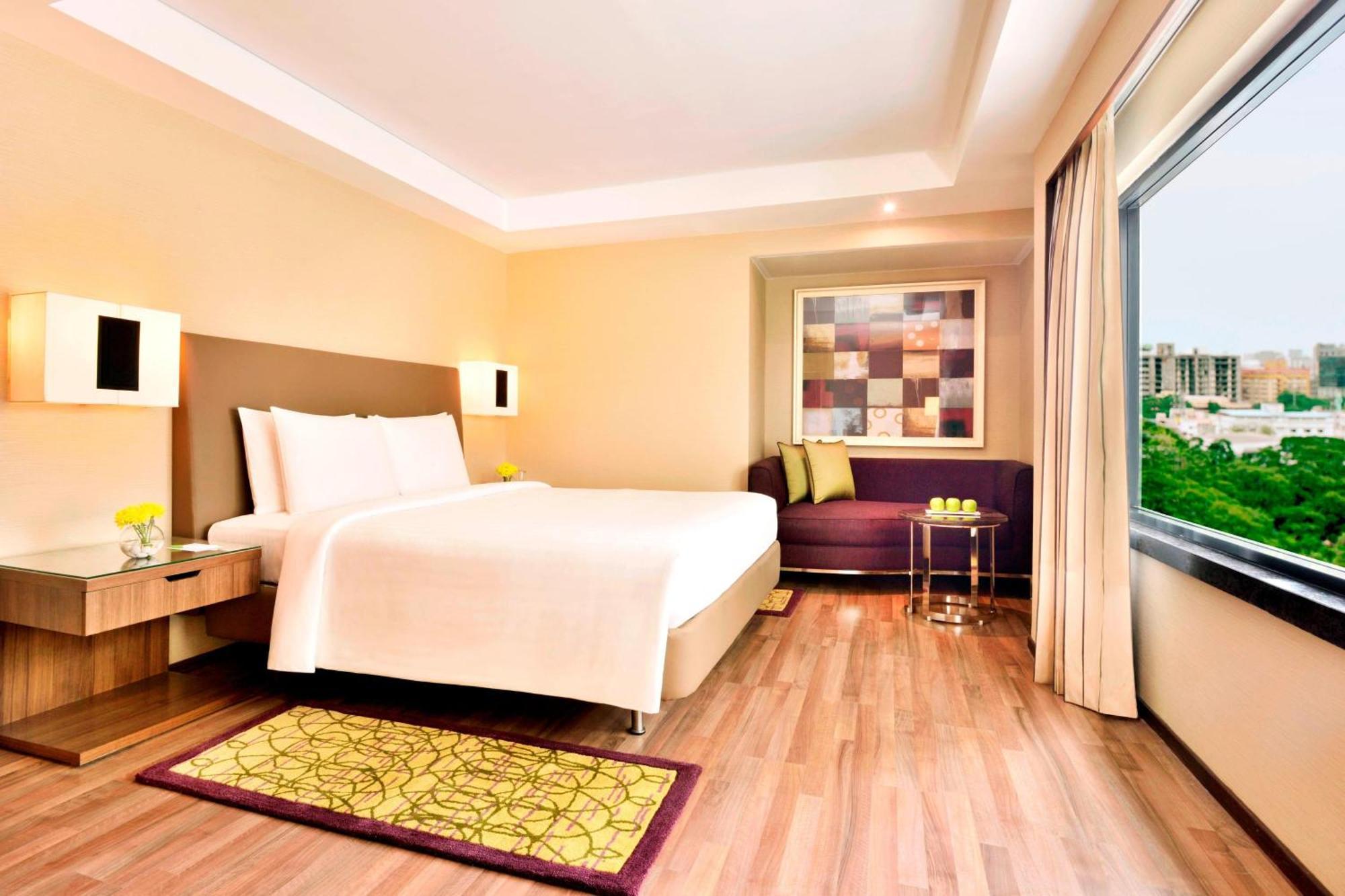 Hotel Courtyard By Marriott Čennai Exteriér fotografie